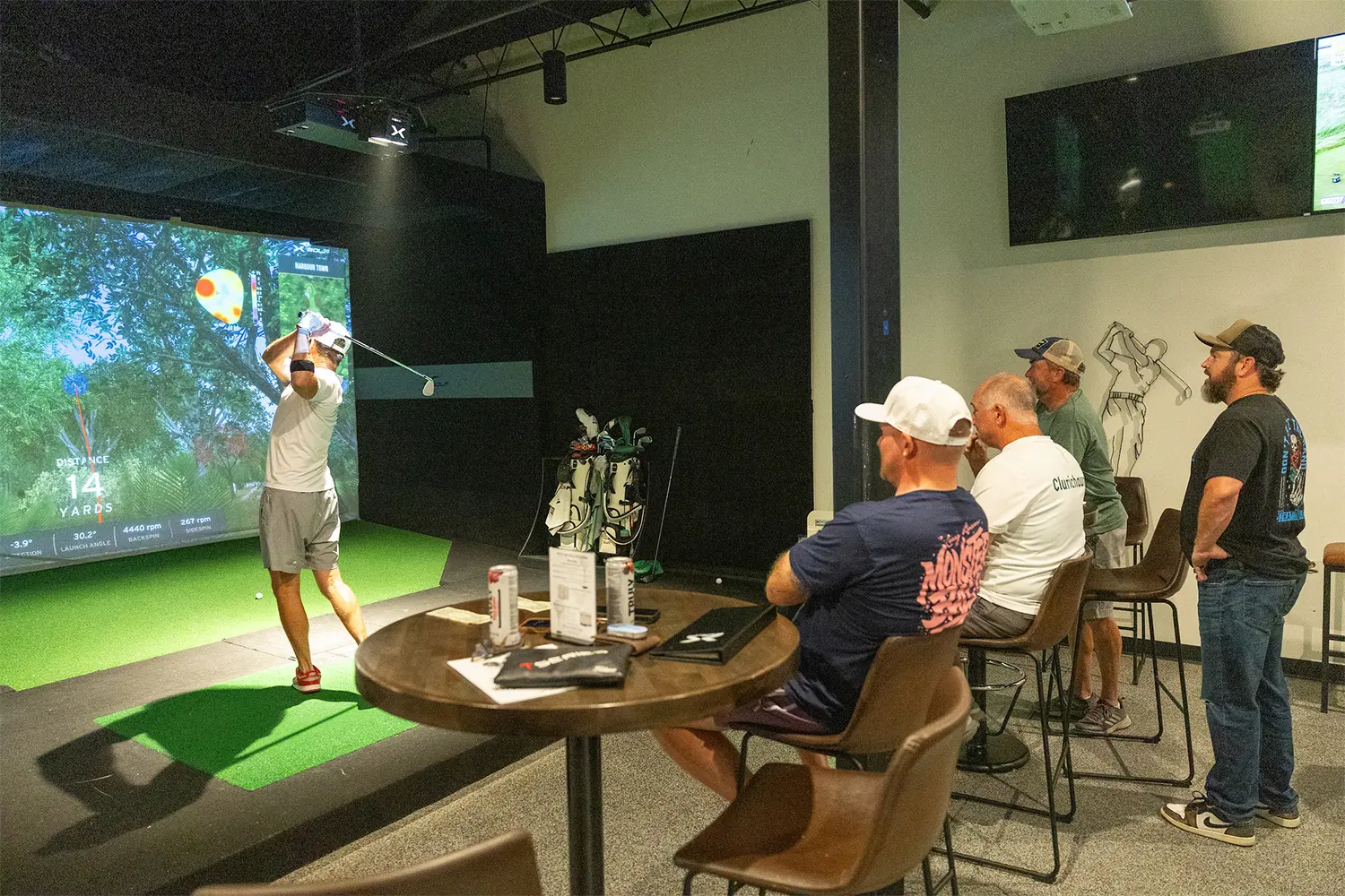 xgolf-frisco-indoor-golf-league-players